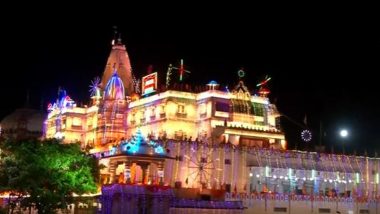 Krishna Janmashtami 2022 Celebration: Devotees Gather in Large Numbers in Mathura To Celebrate Lord Krishna's Birthday (Watch Video)